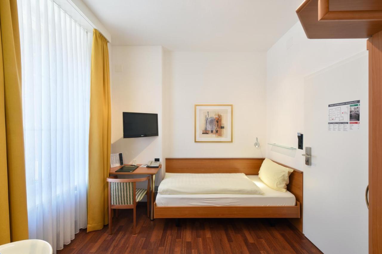 Hotel Engel Zofingen Luaran gambar